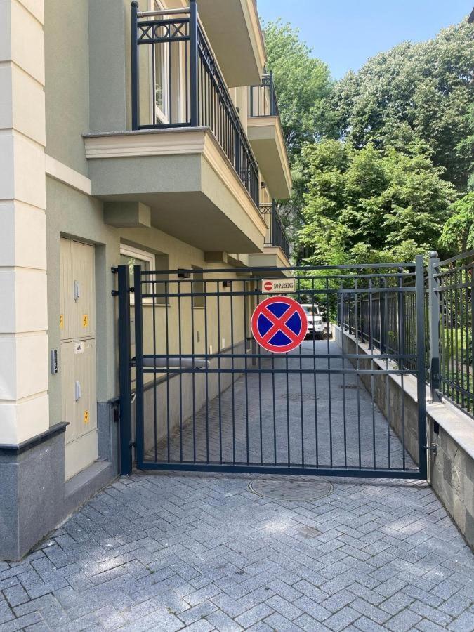 8Th Hill Apartment Пловдив Екстериор снимка